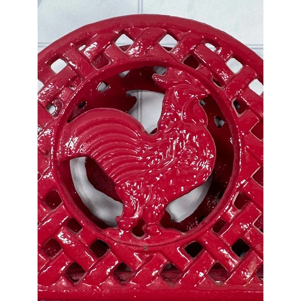 Vintage Red Cast Iron Rooster Napkin Holder Farmhouse Lattice Basketweave Red